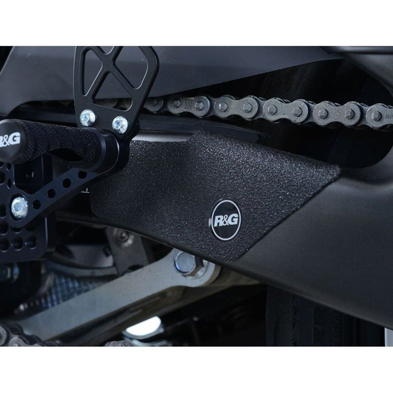 Load image into Gallery viewer, R&amp;G Racing Black Boot Guard Kit For 2017-2020 Yamaha YZF R6 EZBG908BL
