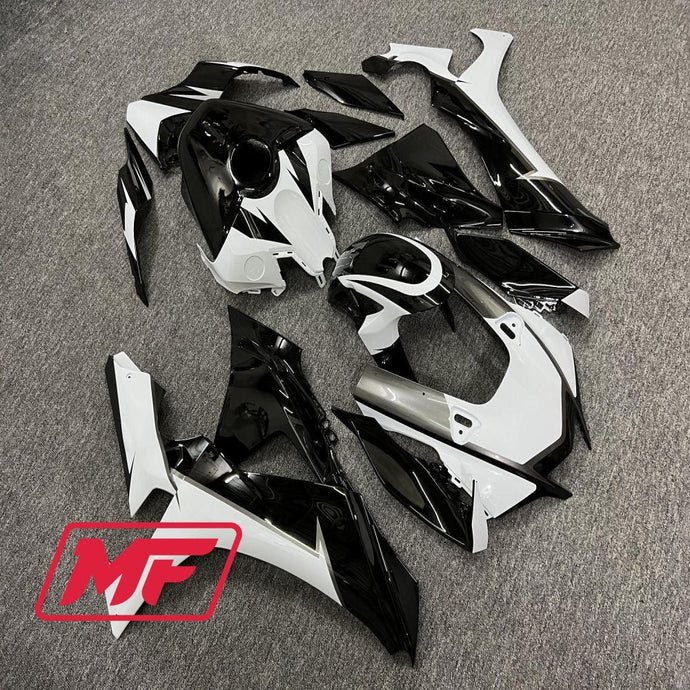 Monster Fairings Full Kit Yamaha R1 20-23 Gloss Black and White + Windshield + Gas Tank Cover