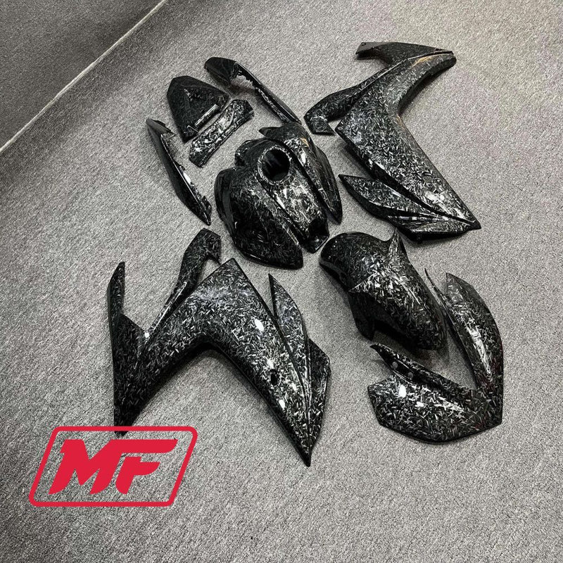 Load image into Gallery viewer, Monster Fairings Full Kit Yamaha R3 14-18 Forged Carbon Fiber Style + Windshield + Gas Tank Cover
