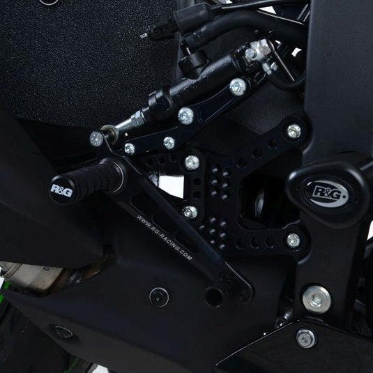 R&G Racing Black Adjustable Rearsets For 2019-2024 Kawasaki Ninja ZX6R ZX636