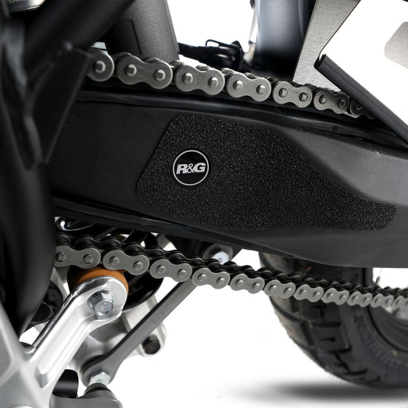 Load image into Gallery viewer, R&amp;G Racing Black Boot Guard Kit For 2021-2022 Yamaha Tenere 700 XTZ07 Rally

