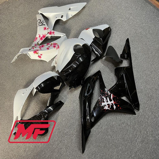 Monster Fairings Full Kit Honda CBR600RR 07-08 Gloss Black and White Split Cherry Blossom + Windshield + Gas Tank Cover