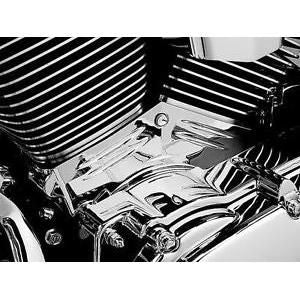 Harley FLSTNI Softail Deluxe 2005-2006Cylinder Base Side Cover Chrome Kuryakyn