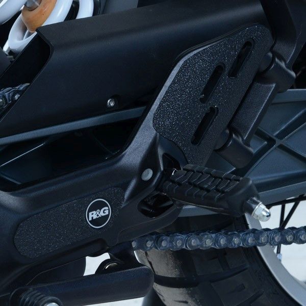 Load image into Gallery viewer, R&amp;G Racing Black Boot Guard Kit For 2021-2023 Husqvarna 125 Svartpilen
