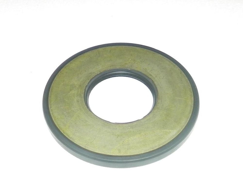 Load image into Gallery viewer, WSM Crankshaft Oil Seal for Kawasaki 900 / 1100 95-06 009-725
