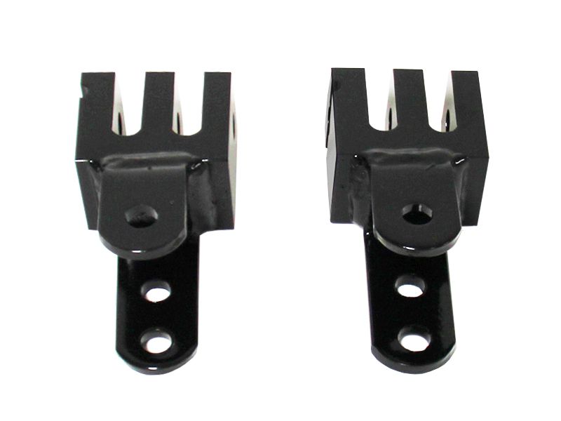 Load image into Gallery viewer, Blue Ox BX88151 Triple Lug Kit, Roadmaster (Black Hawk II, Eagle, Falcon or Sterling)-to-Blue Ox Adapter
