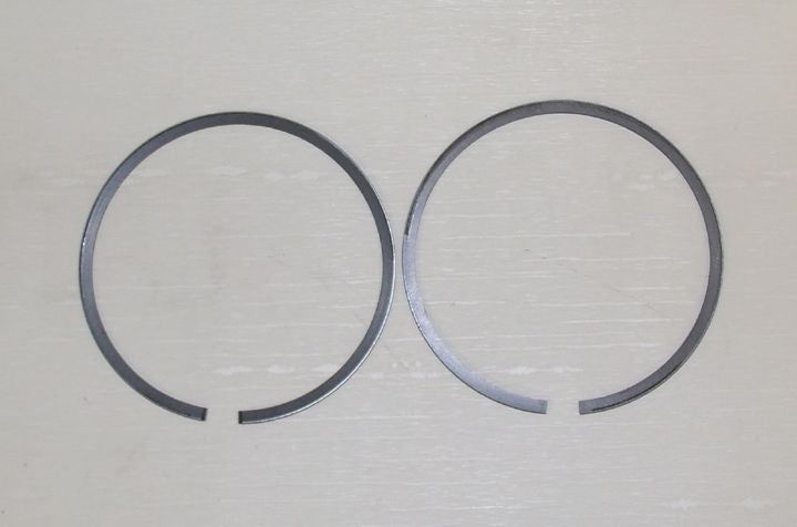 Load image into Gallery viewer, WSM Piston Rings For Yamaha 200 Blaster 88-06 1mm Over 51-530-07
