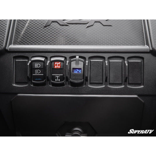 SuperATV 12 V UTV Voltmeter and Dual USB Charger RS-U-001