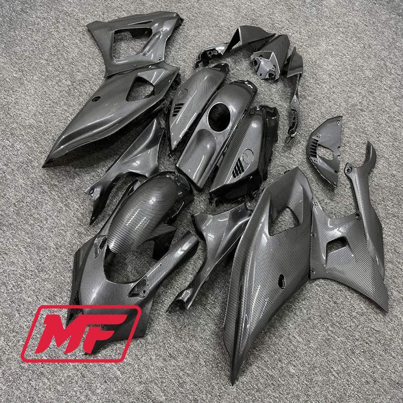 Load image into Gallery viewer, Monster Fairings Full Kit Yamaha R7 21-23 Carbon Fiber Style + Windshield + Gas Tank Cover
