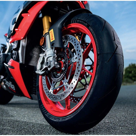 Pirelli 190/55-17 Diablo Supercorsa SP-V4 Rear Tire 4123400