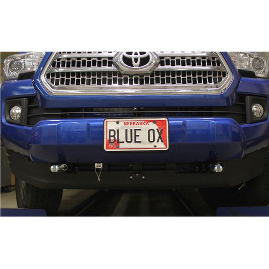Blue Ox Avail Tow Bar (10,000 lbs. capacity) & Baseplate Combo fits Select Toyota Tacoma