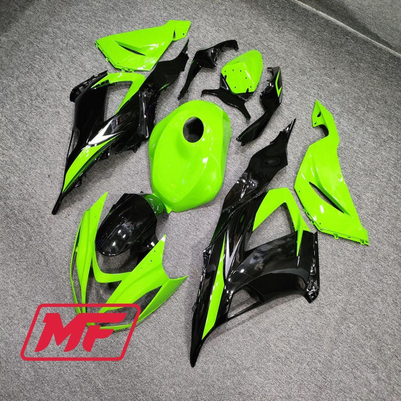 Load image into Gallery viewer, Monster Fairings Full Kit Kawasaki ZX-6R 13-18 Black and Green + Windshield + Gas Tank Cover
