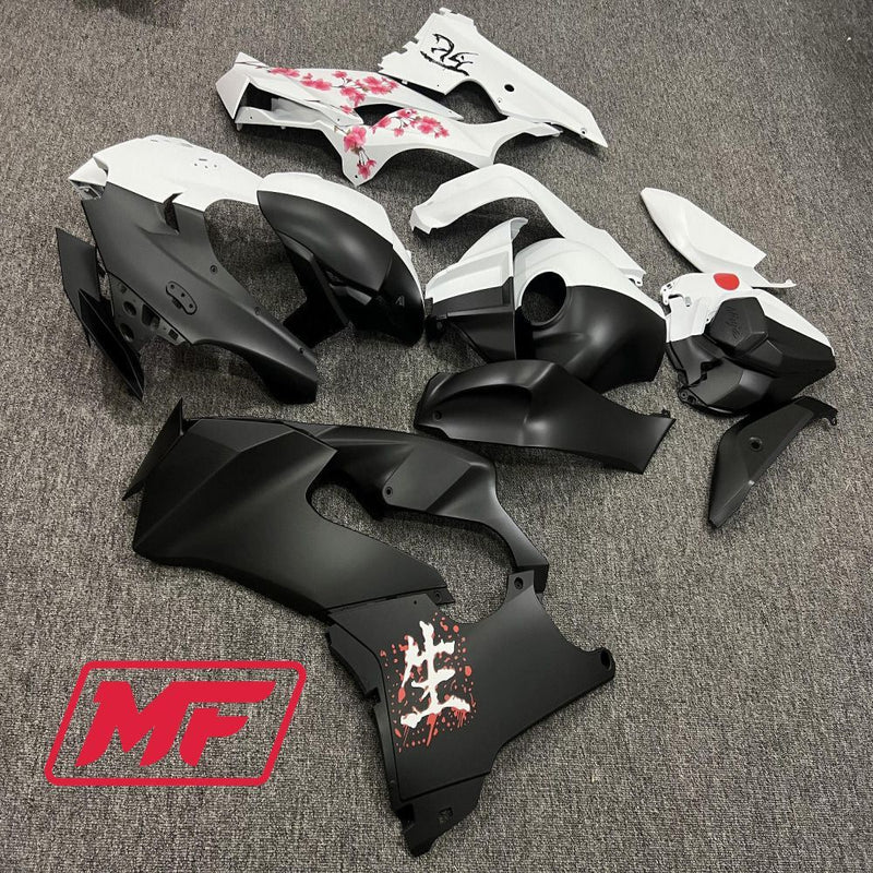 Load image into Gallery viewer, Monster Fairings Full Kit Kawasaki ZX-10R 21-25 Black And White Split Cherry Blossom + Windshield + Gas Tank Cover
