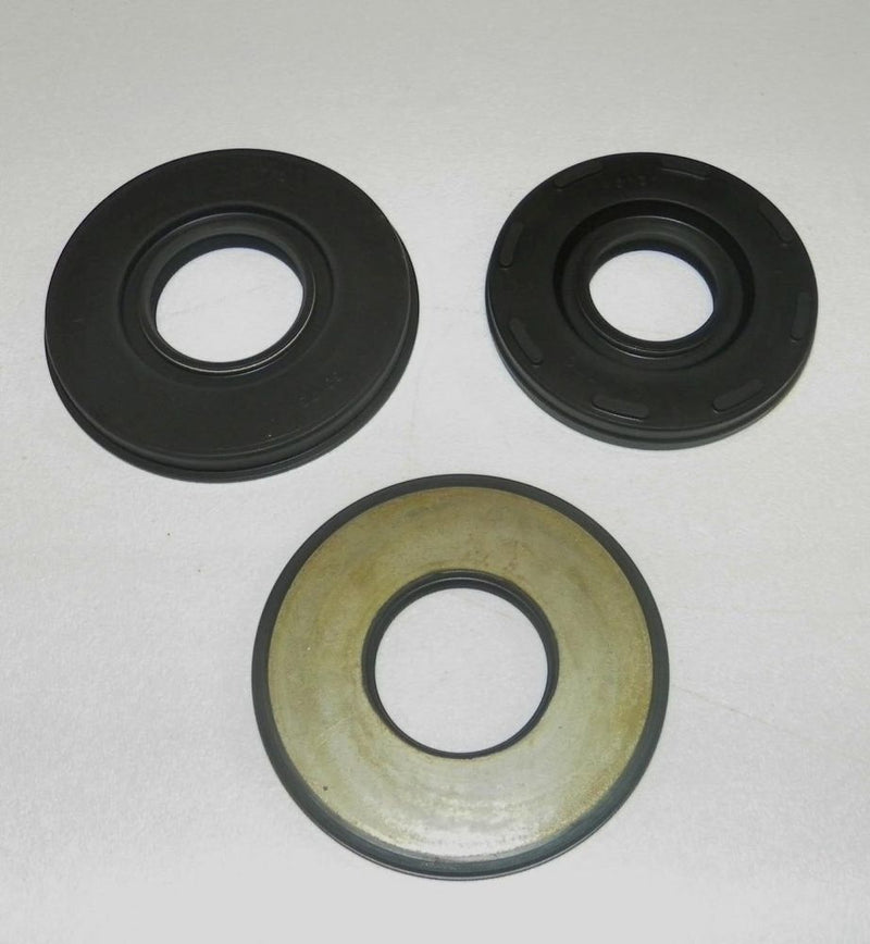 Load image into Gallery viewer, WSM Crankshaft Oil Seal Kit for Kawasaki 900 / 1100 95-06 009-902T
