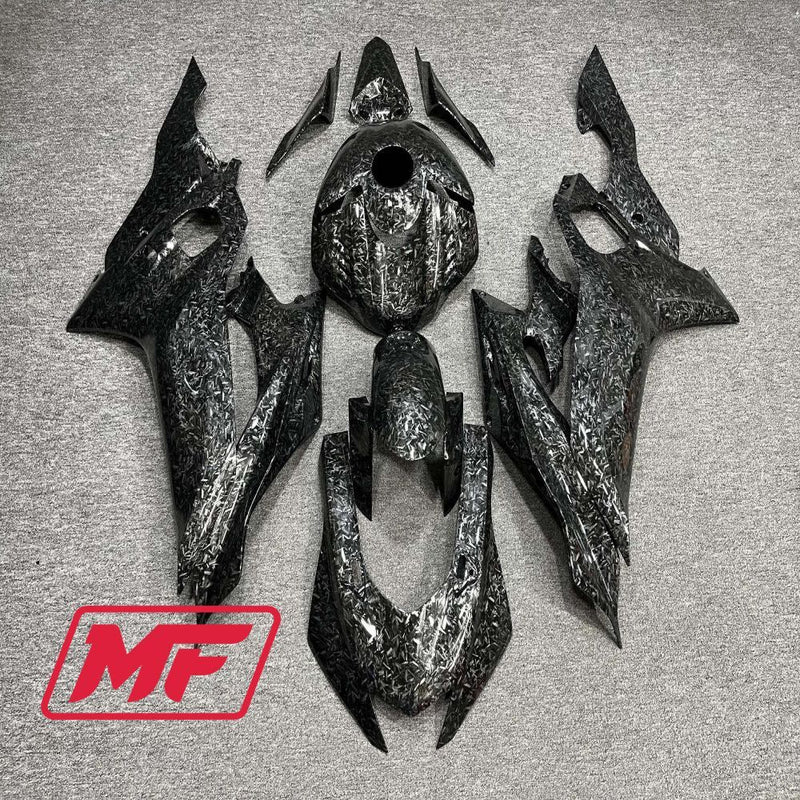 Load image into Gallery viewer, Monster Fairings Full Kit Yamaha R6 17-22 Forged Carbon Fiber Style + Windshield + Gas Tank Cover

