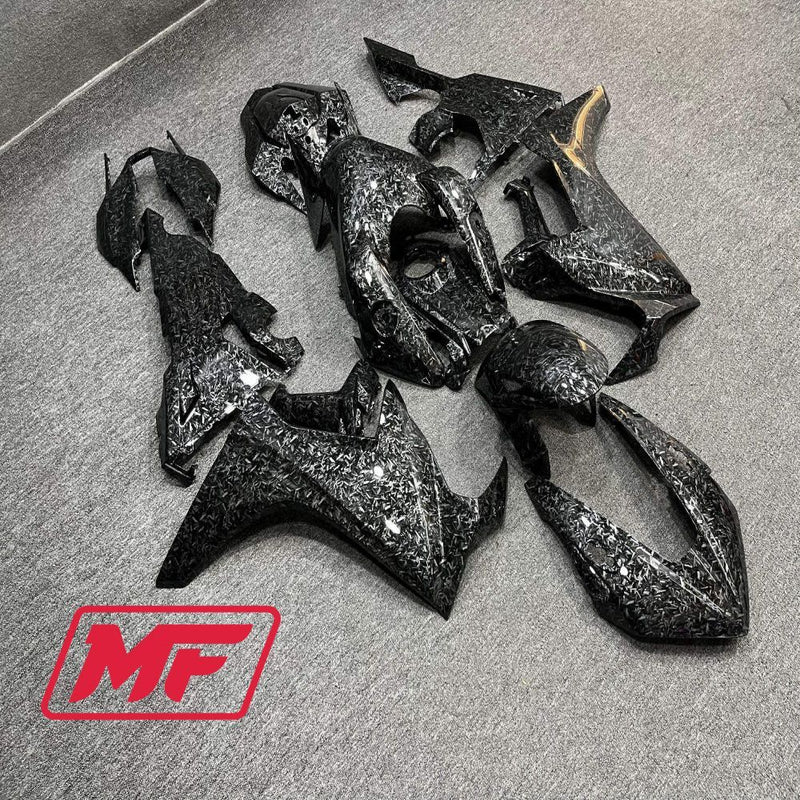 Load image into Gallery viewer, Monster Fairings Full Kit Honda CBR1000RR 17-19 Forged Carbon Fiber Style + Windshield + Gas Tank Cover
