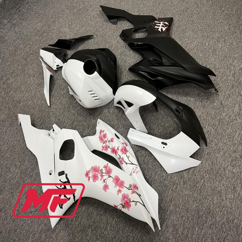 Load image into Gallery viewer, Monster Fairings Full Kit Yamaha R6 17-22 Matte Black And White Split Cherry Blossom + Windshield + Gas Tank Cover
