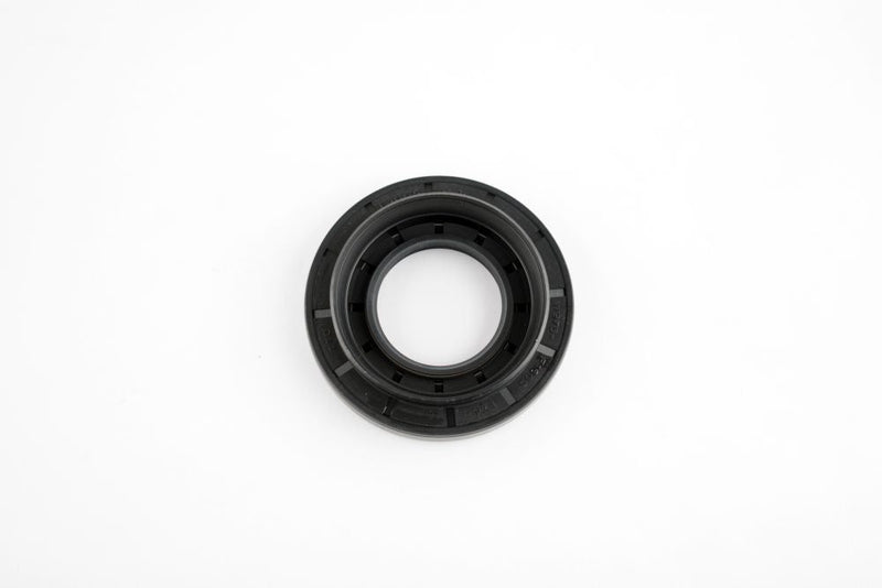 Load image into Gallery viewer, WSM Impeller Shaft Oil Seal for Yamaha 1800 08-23 009-709-03
