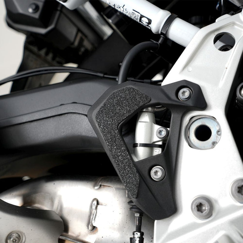 Load image into Gallery viewer, R&amp;G Racing Black Boot Guard Kit For 2018-2024 BMW F700GS
