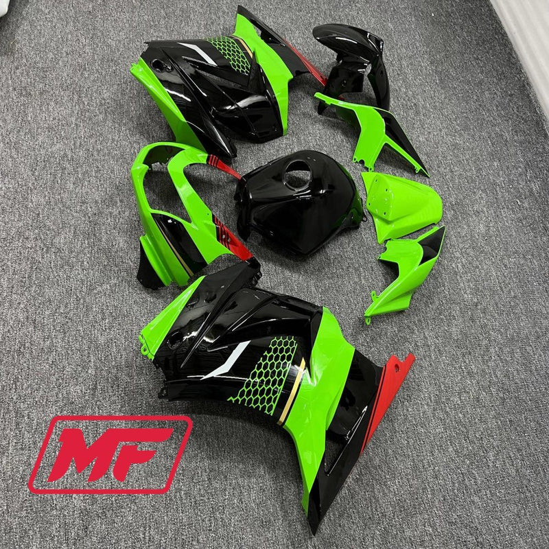 Load image into Gallery viewer, Monster Fairings Full Kit Kawasaki EX250 08-12 Green and Black + Windshield + Gas Tank Cover
