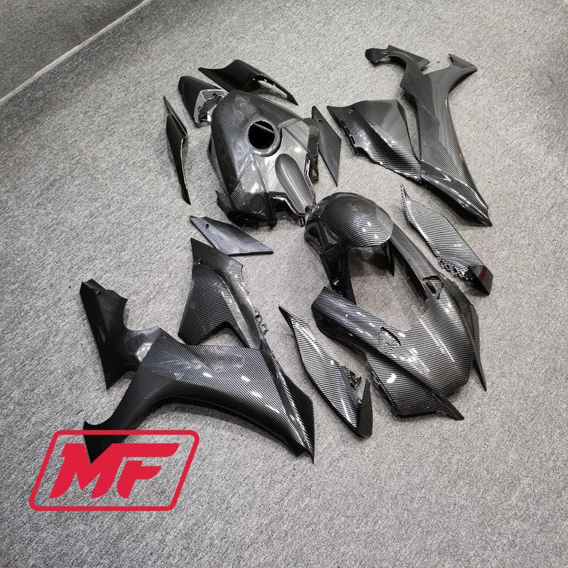 Load image into Gallery viewer, Monster Fairings Full Kit Yamaha R1 20-23 Carbon Fiber Style + Windshield + Gas Tank Cover
