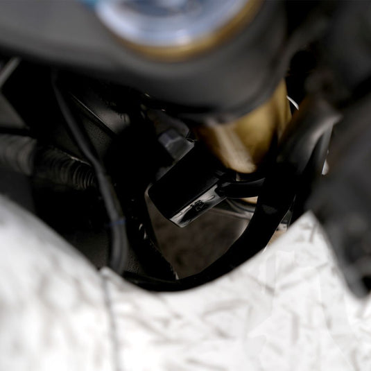 R&G Racing Black Universal Lockstop Savers Up to 28-37mm LS0015BK