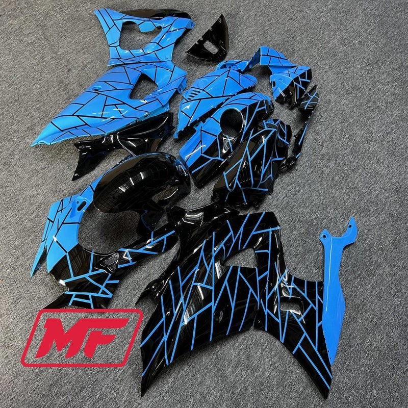 Load image into Gallery viewer, Monster Fairings Full Kit Yamaha R7 21-23 Light Blue and Black Split + Windshield + Gas Tank Cover
