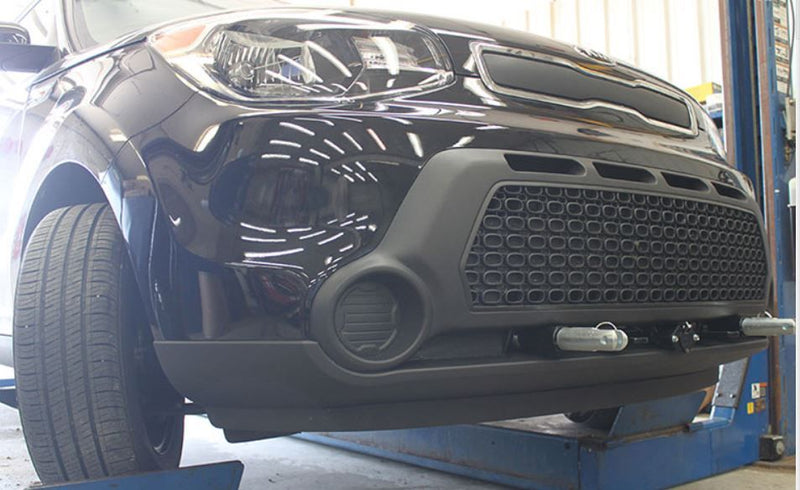 Load image into Gallery viewer, Blue Ox BX2726 Baseplate fits 2014-2019 Kia Soul (No Foglights)
