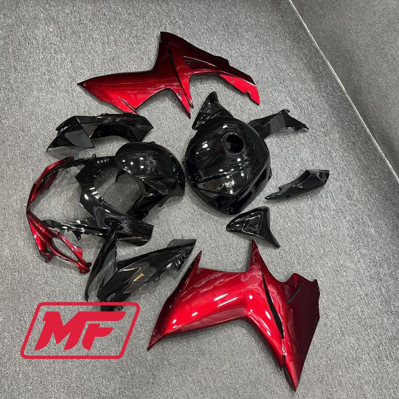 Load image into Gallery viewer, Monster Fairings Full Kit Suzuki GSXR600-750 11-22 Lava Black and Red + Windshield + Gas Tank Cover
