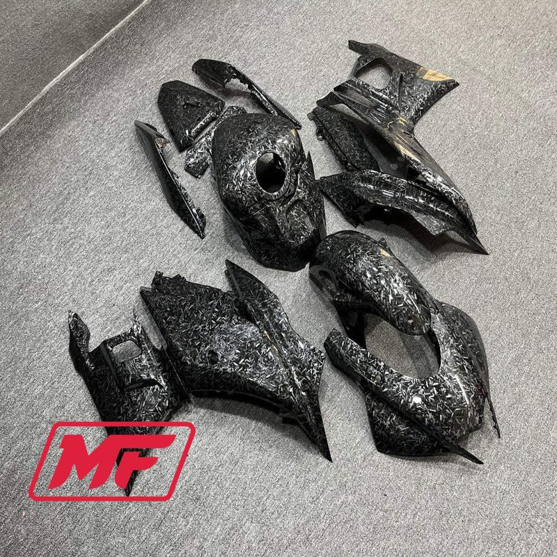 Load image into Gallery viewer, Monster Fairings Full Kit Yamaha R3 19-22 Forged Carbon Fiber Style + Windshield + Gas Tank Cover
