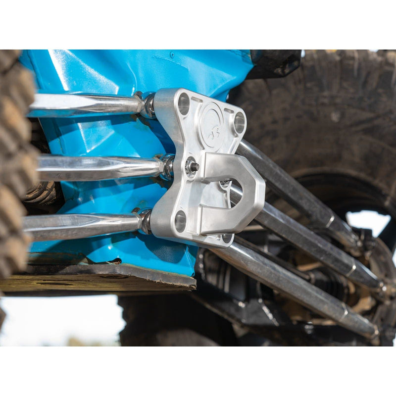 Load image into Gallery viewer, SuperATV Can-Am Maverick X3 Billet Radius Rod Plate RRHP-CA-X3
